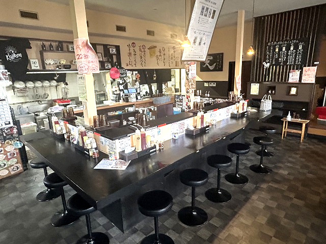 西尾口（31.32坪）の店舗物件画像 外観・内観1