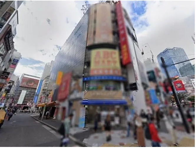 渋谷（8.07坪）の店舗物件画像 外観・内観1