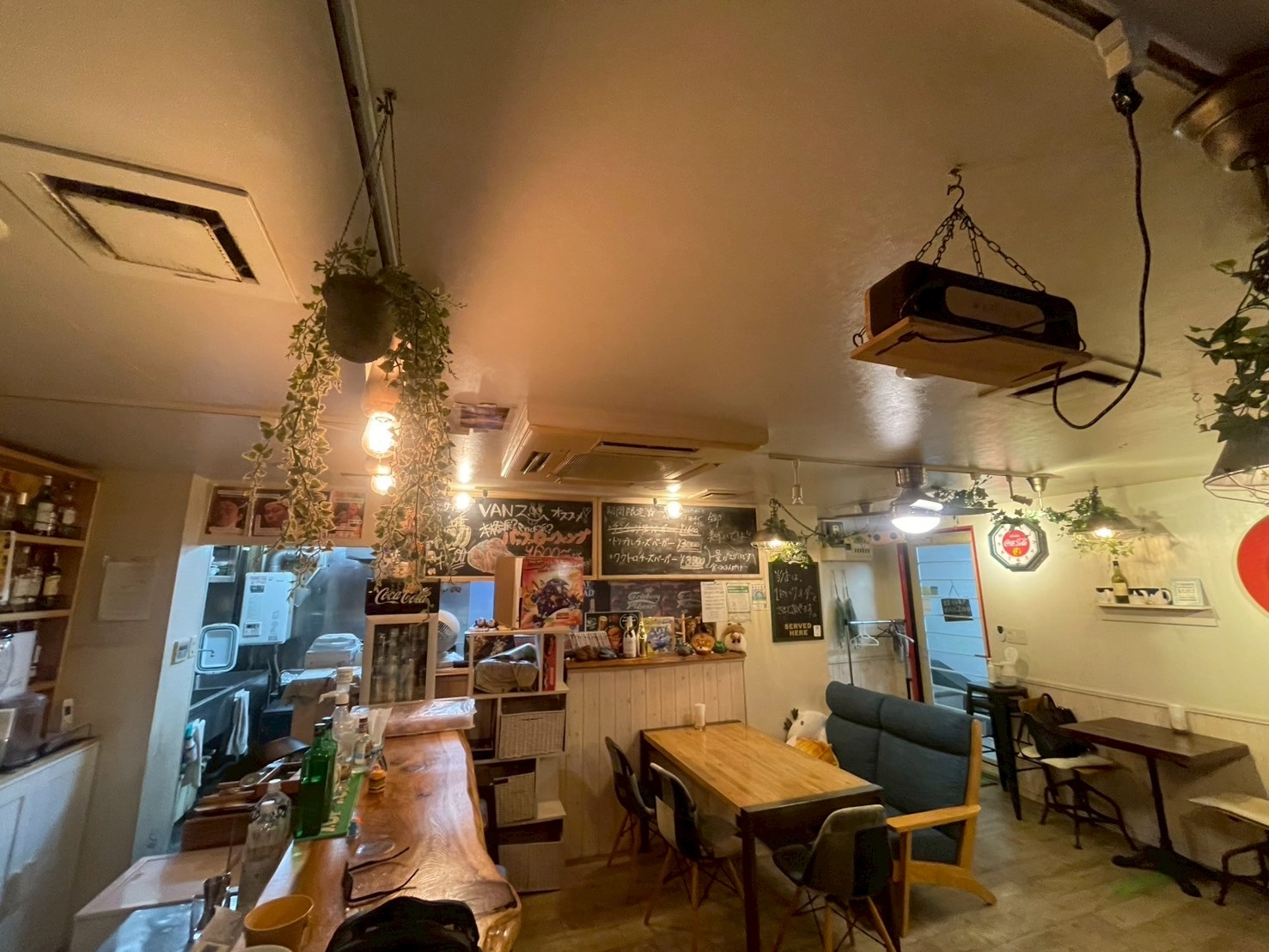 亀戸（12.92坪）の店舗物件画像 外観・内観1