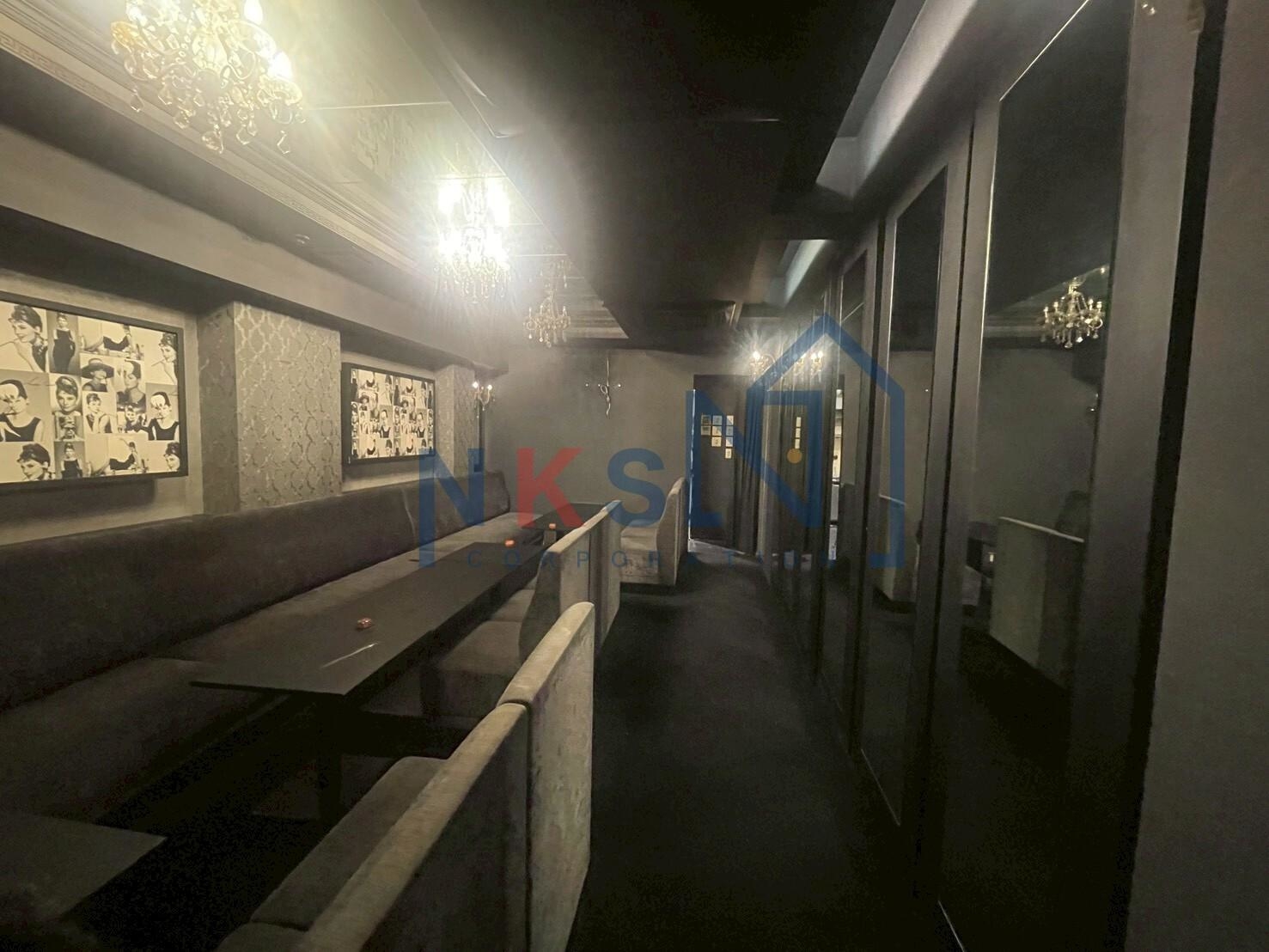 心斎橋（37.81坪）の店舗物件画像 外観・内観1