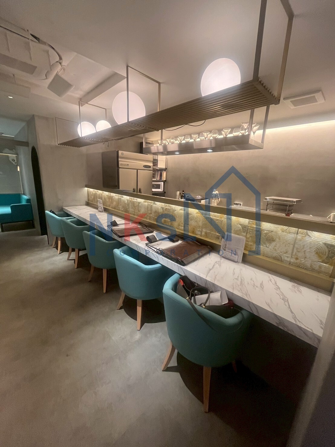 北新地（14坪）の店舗物件画像 外観・内観1