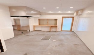 豊中（9坪）の店舗物件画像 外観・内観1