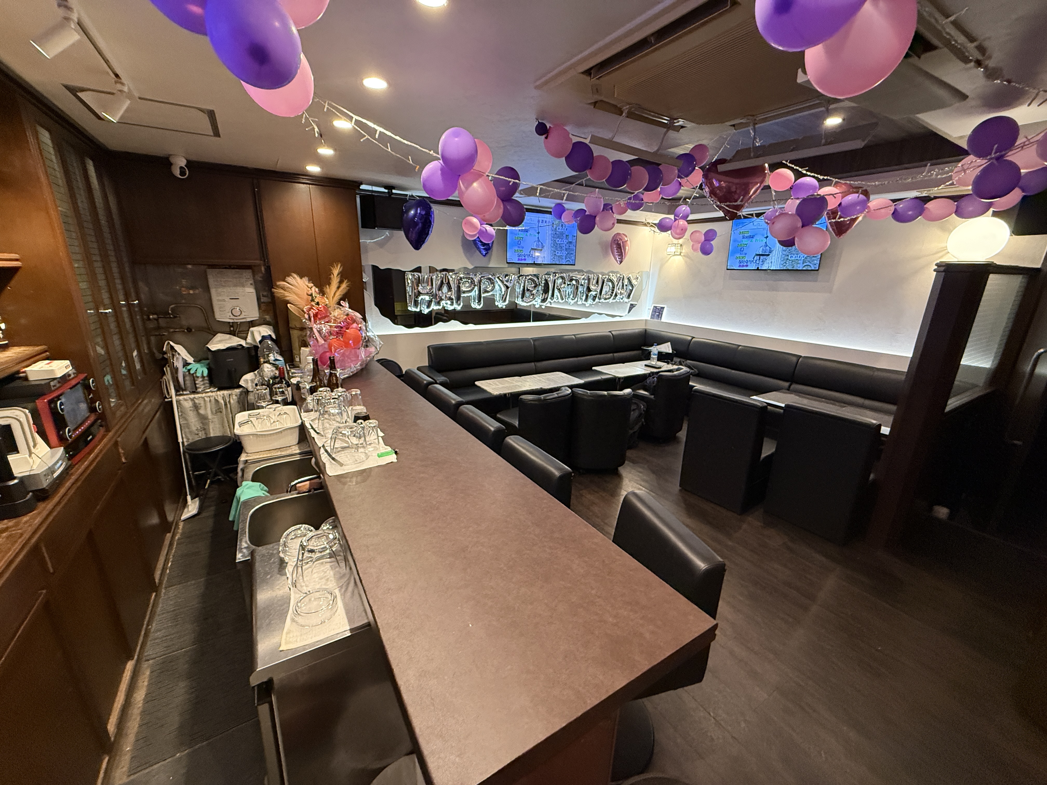 心斎橋（10.69坪）の店舗物件画像 外観・内観1