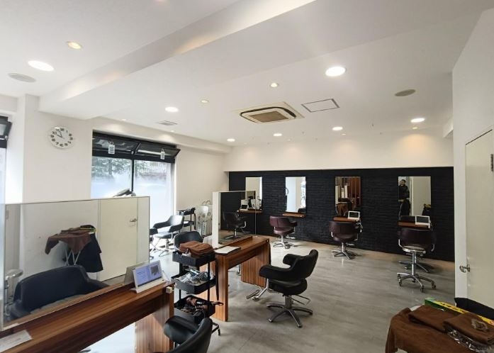 西院（34.48坪）の店舗物件画像 外観・内観1