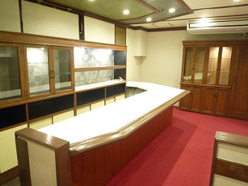 新栄町（8.2坪）の店舗物件画像 外観・内観1