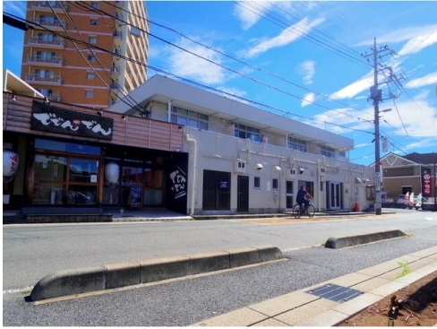 七里（8.17坪）の店舗物件画像 外観・内観1