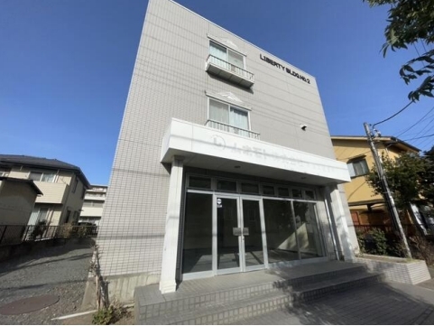 東大宮（23.8坪）の店舗物件画像 外観・内観1