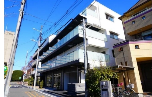 浦和（26.14坪）の店舗物件画像 外観・内観1