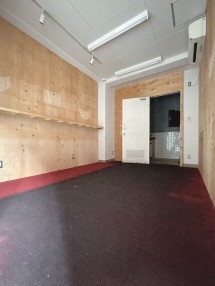 北浜（6.07坪）の店舗物件画像 外観・内観1