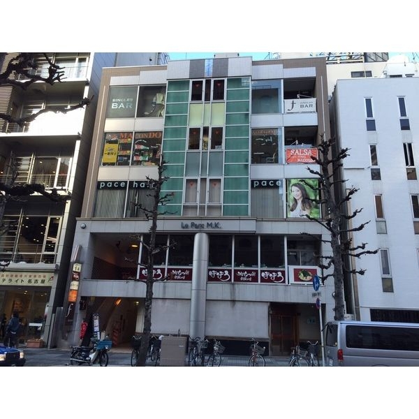 栄（32.02坪）の店舗物件画像 外観・内観1