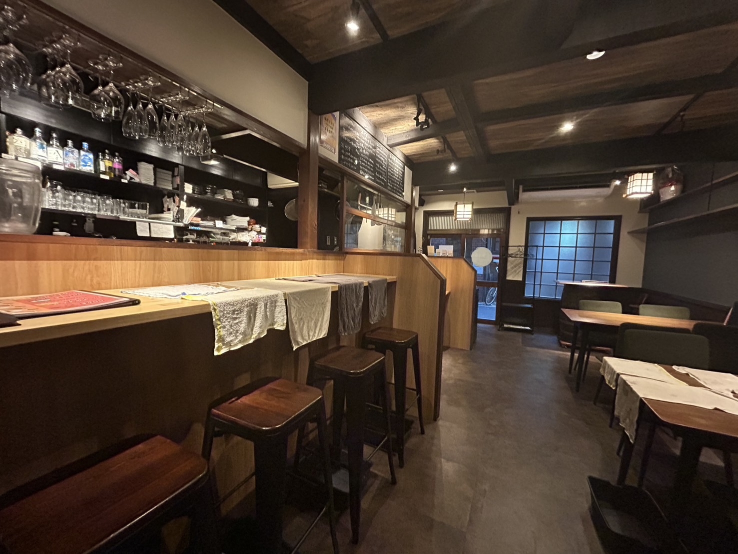 河内小阪（23.75坪）の店舗物件画像 外観・内観1