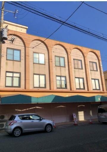 勝浦（76.81坪）の店舗物件画像 外観・内観1