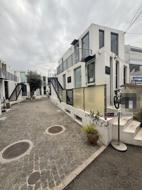 代官山（15.6坪）の店舗物件画像 外観・内観1