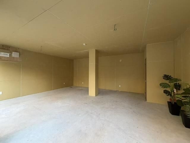 小岩（16.64坪）の店舗物件画像 外観・内観1