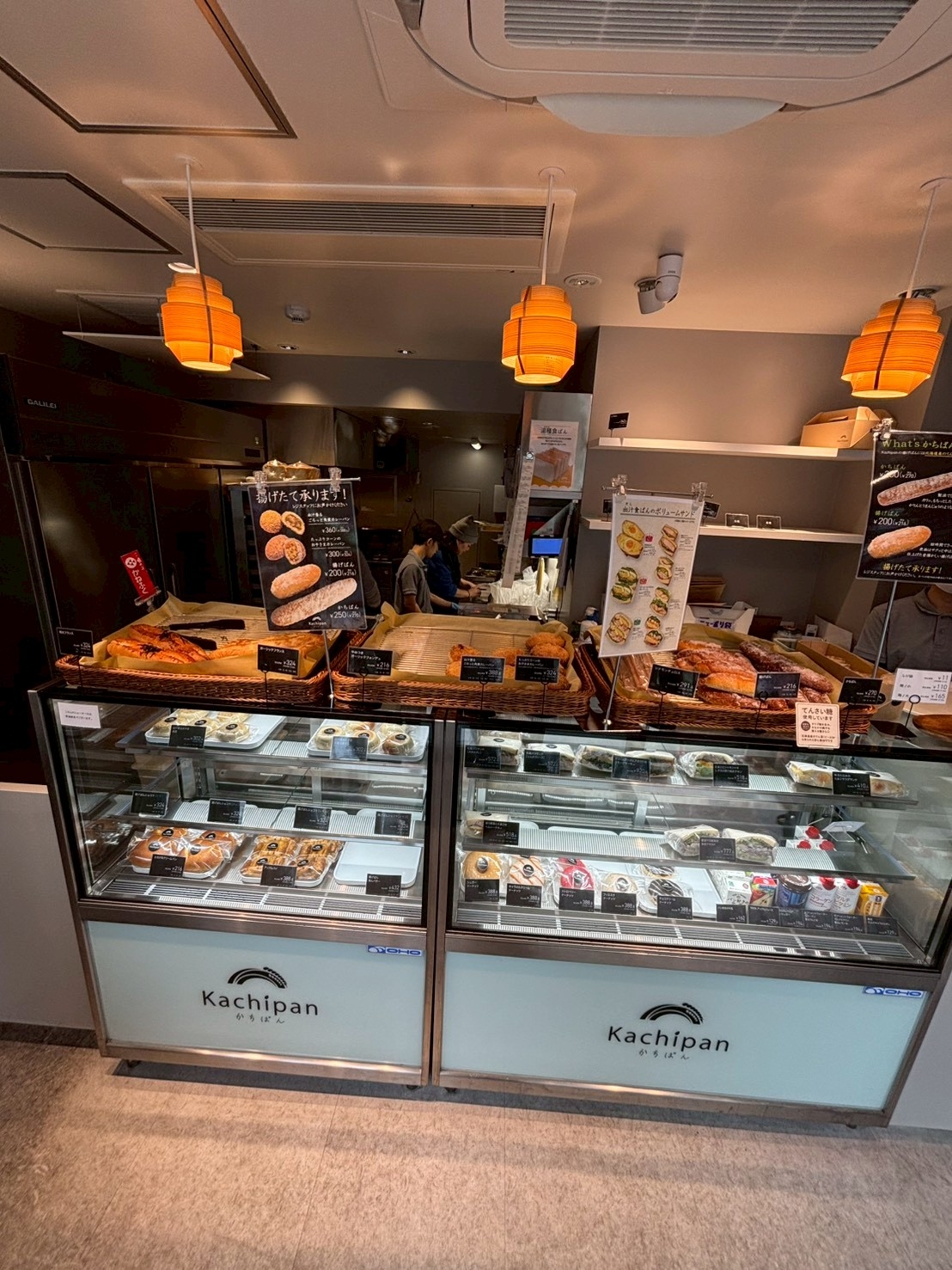 勝どき（10.78坪）の店舗物件画像 外観・内観1