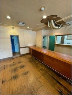 近鉄八尾（21.17坪）の店舗物件画像 外観・内観1