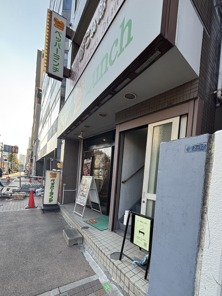 越中島（30坪）の店舗物件画像 外観・内観1