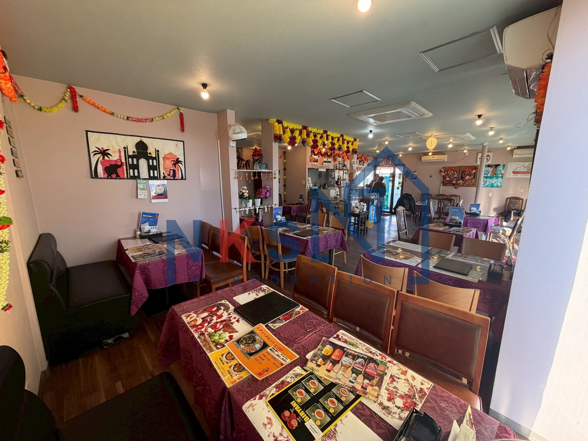 上野芝（68.06坪）の店舗物件画像 外観・内観1