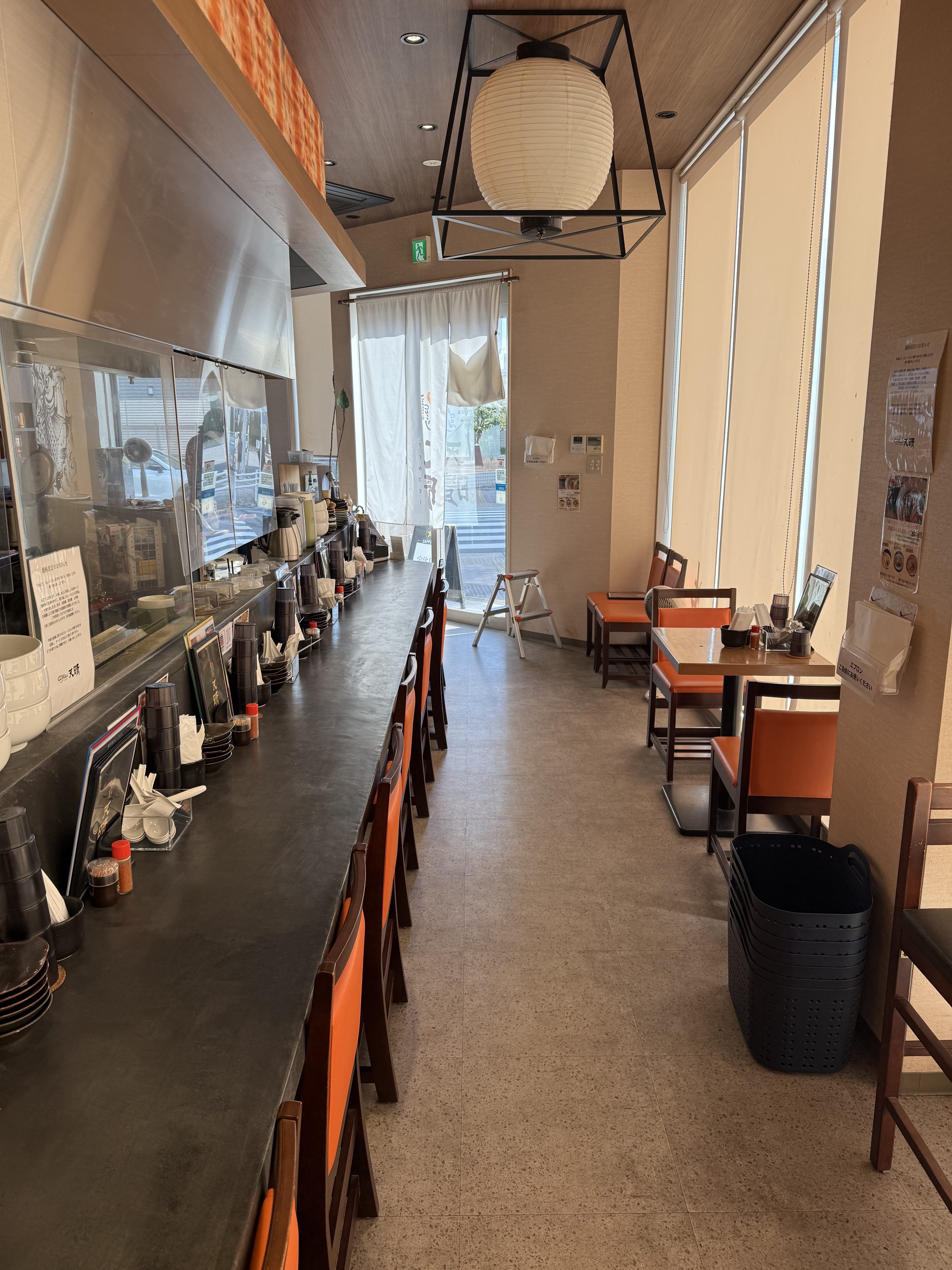 新栄町（15.5坪）の店舗物件画像 外観・内観1