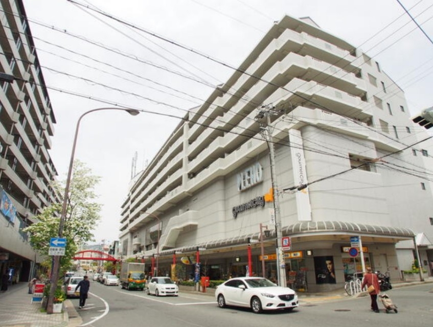 長田（12.4坪）の店舗物件画像 外観・内観1