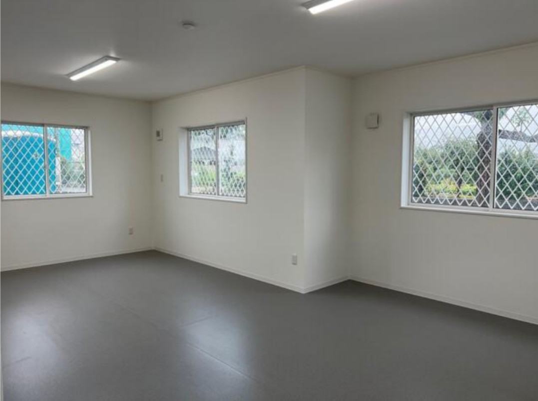 明石（16.81坪）の店舗物件画像 外観・内観1