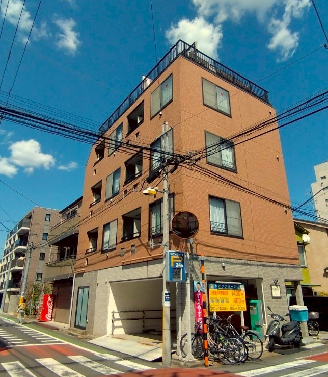 千鳥町（10坪）の店舗物件画像 外観・内観1