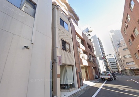 新宿御苑前（3.22坪）の店舗物件画像 外観・内観1