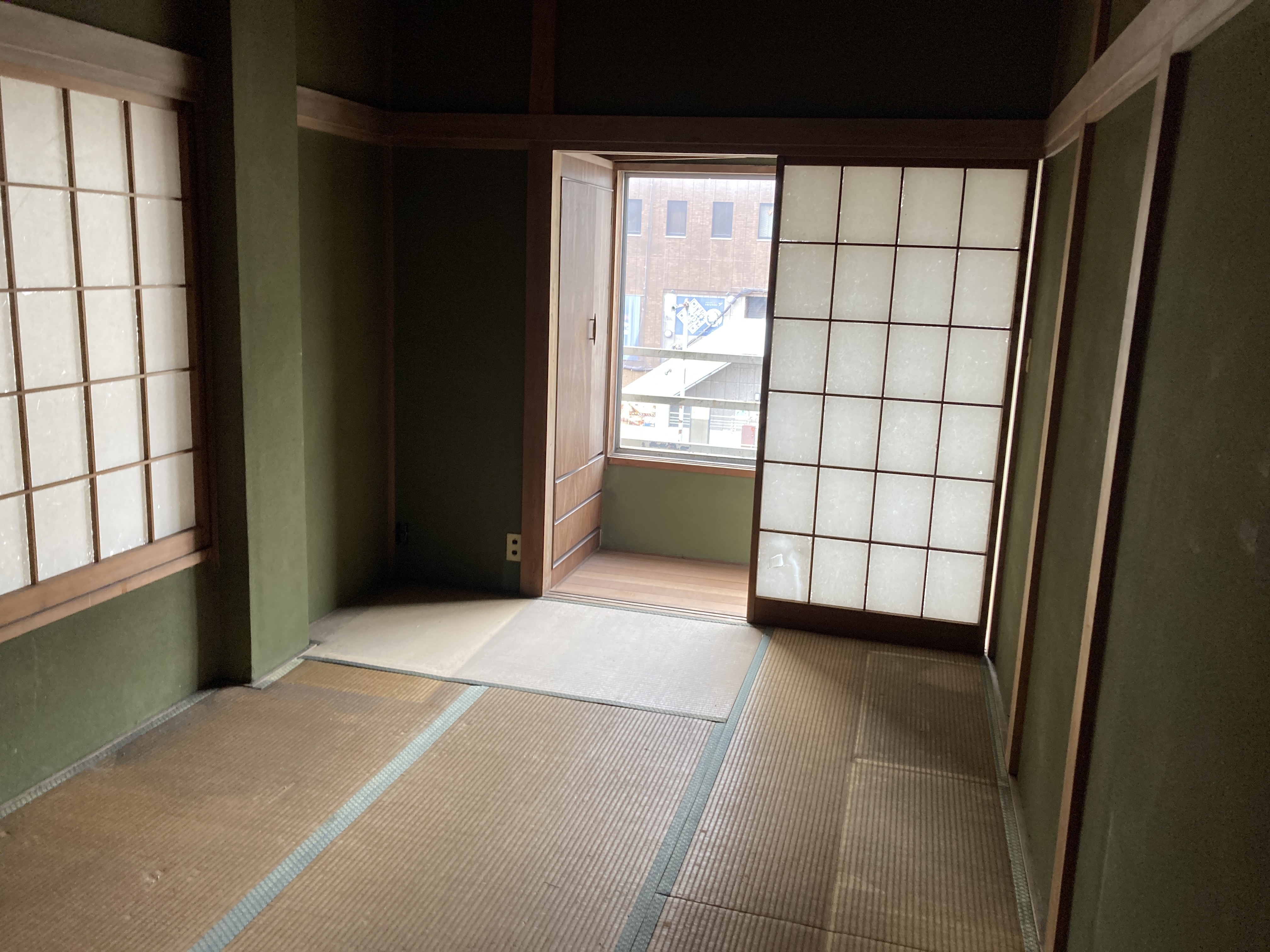 戸部（31.52坪）の店舗物件画像 外観・内観1