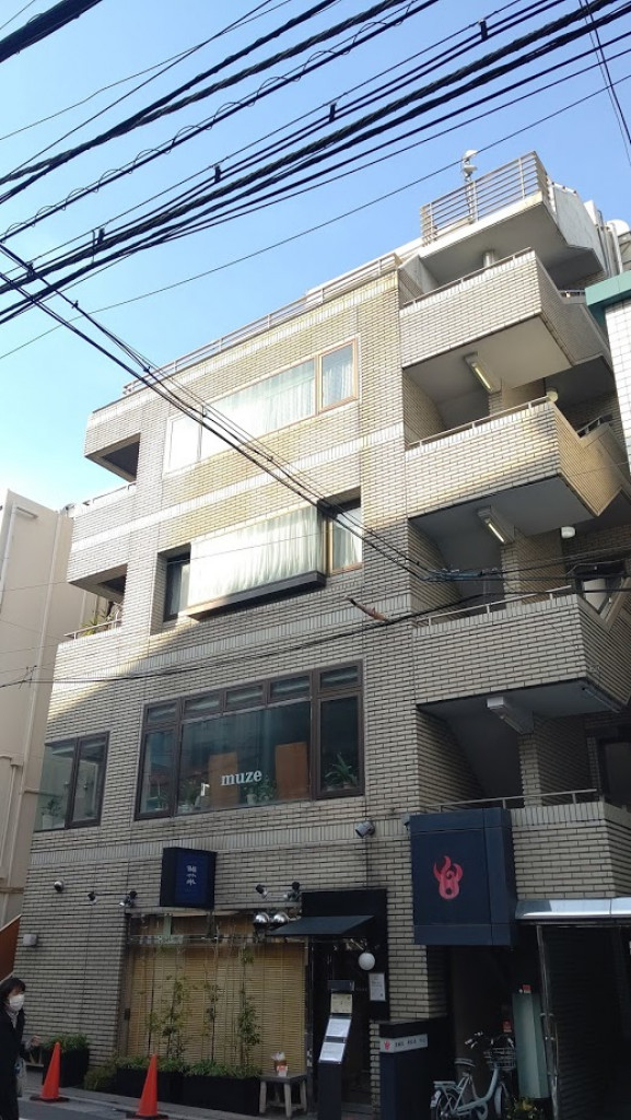 恵比寿（21.8坪）の店舗物件画像 外観・内観1