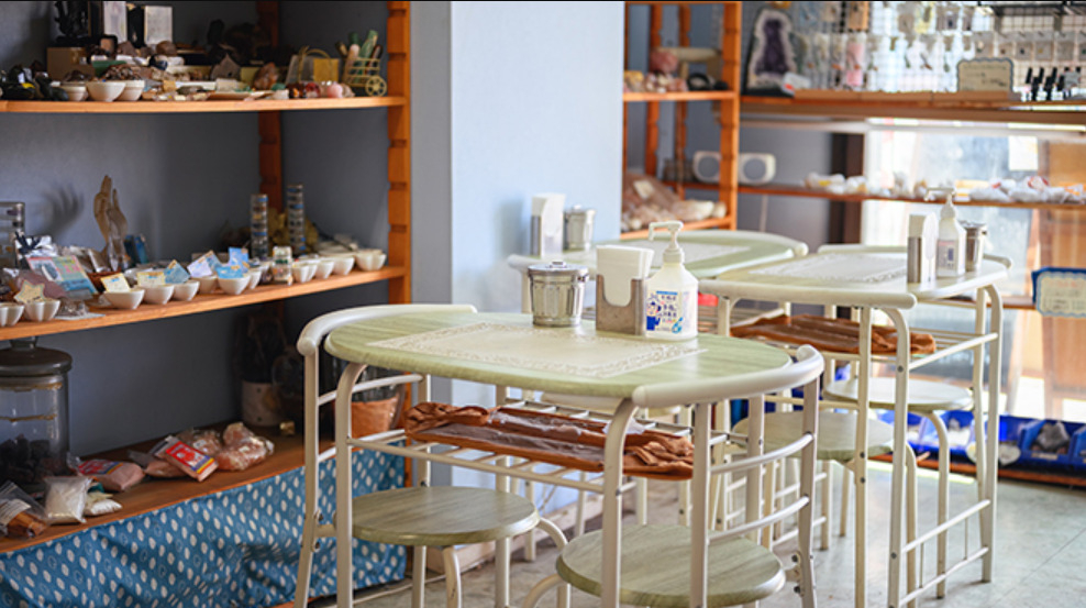 天王台（13.61坪）の店舗物件画像 外観・内観1