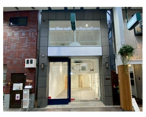 旧居留地・大丸前（11.1坪）の店舗物件画像 外観・内観1