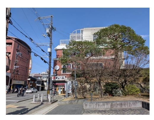 東山（7.9坪）の店舗物件画像 外観・内観1