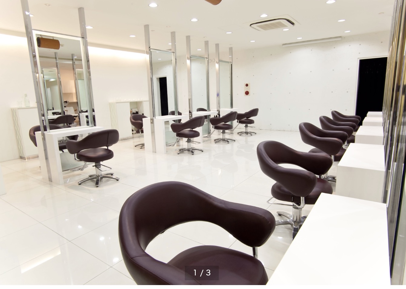 表参道（58.95坪）の店舗物件画像 外観・内観1