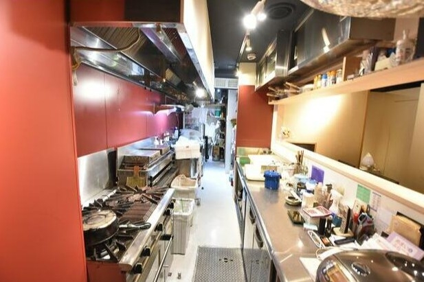 六本木（14.7坪）の店舗物件画像 外観・内観1