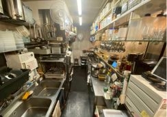 赤坂（15.05坪）の店舗物件画像 外観・内観1