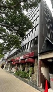 三宮・花時計前（25.79坪）の店舗物件画像 外観・内観1