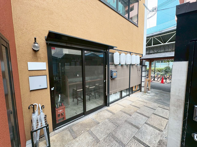 天満（12.57坪）の店舗物件画像 外観・内観1