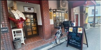 千鳥橋（10.59坪）の店舗物件画像 外観・内観1