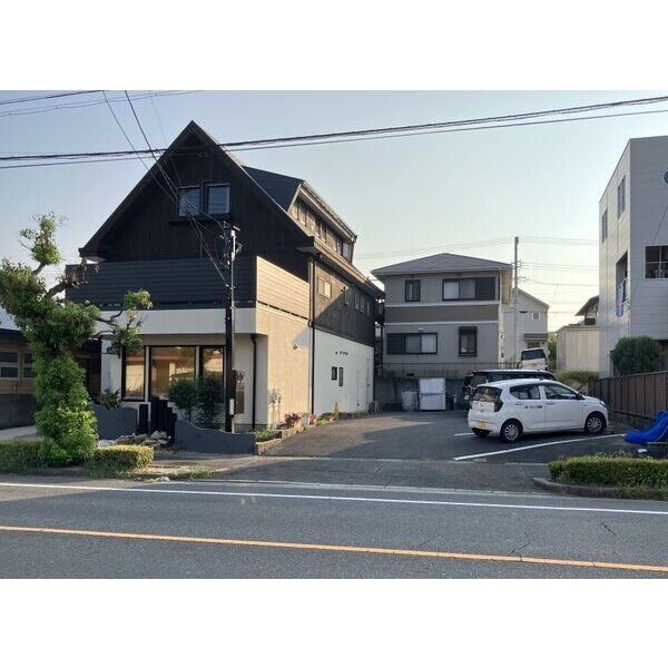 大府（26.74坪）の店舗物件画像 外観・内観1