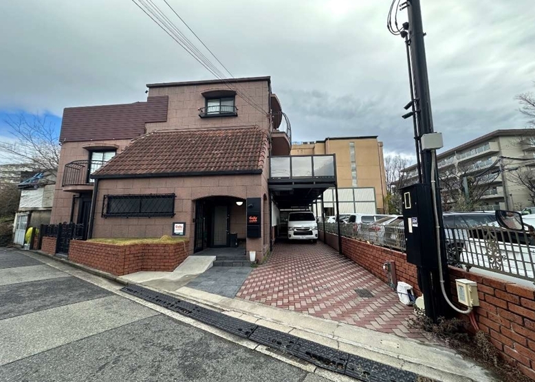 芦屋（37.91坪）の店舗物件画像 外観・内観1