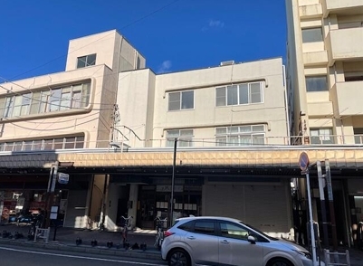 五香（25.53坪）の店舗物件画像 外観・内観1