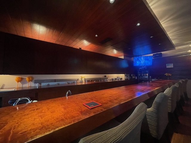 尾張一宮（17.14坪）の店舗物件画像 外観・内観1