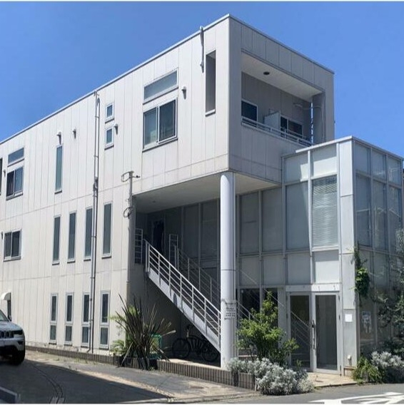 江ノ島（22.88坪）の店舗物件画像 外観・内観1