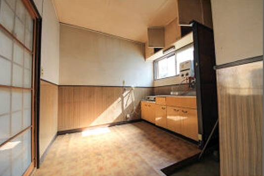 姫路（7.08坪）の店舗物件画像 外観・内観1