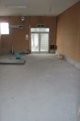 矢向（68.4坪）の店舗物件画像 外観・内観1