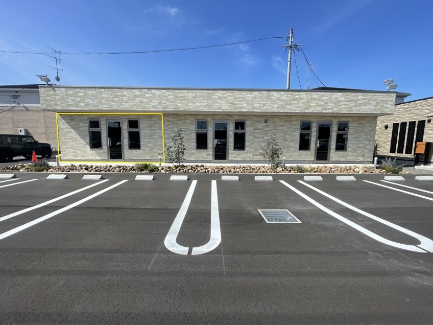 十九条（10.52坪）の店舗物件画像 外観・内観1