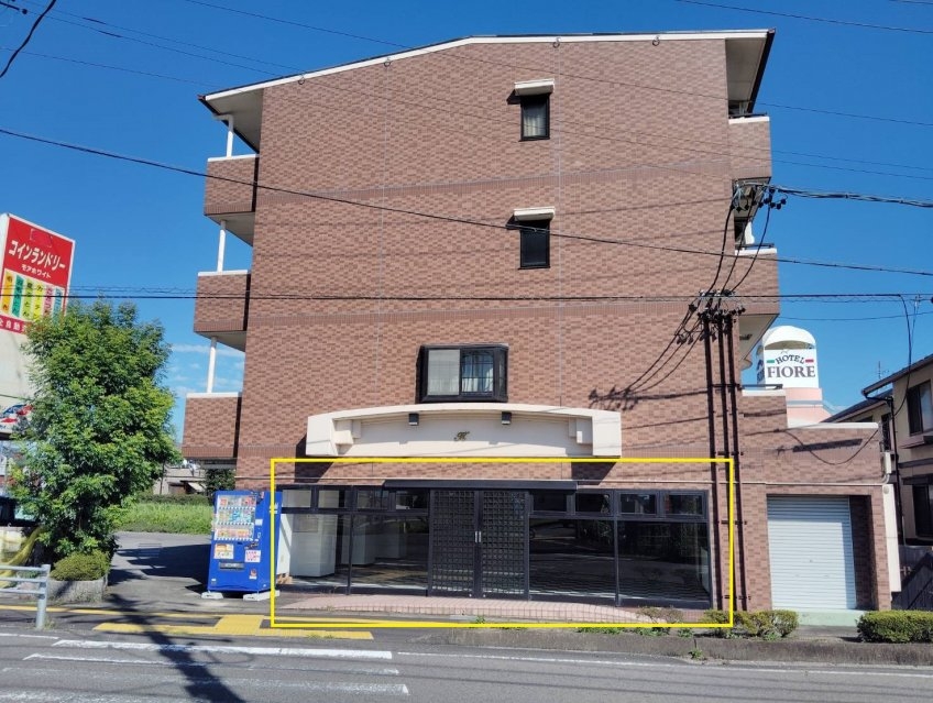 新羽島（43.71坪）の店舗物件画像 外観・内観1
