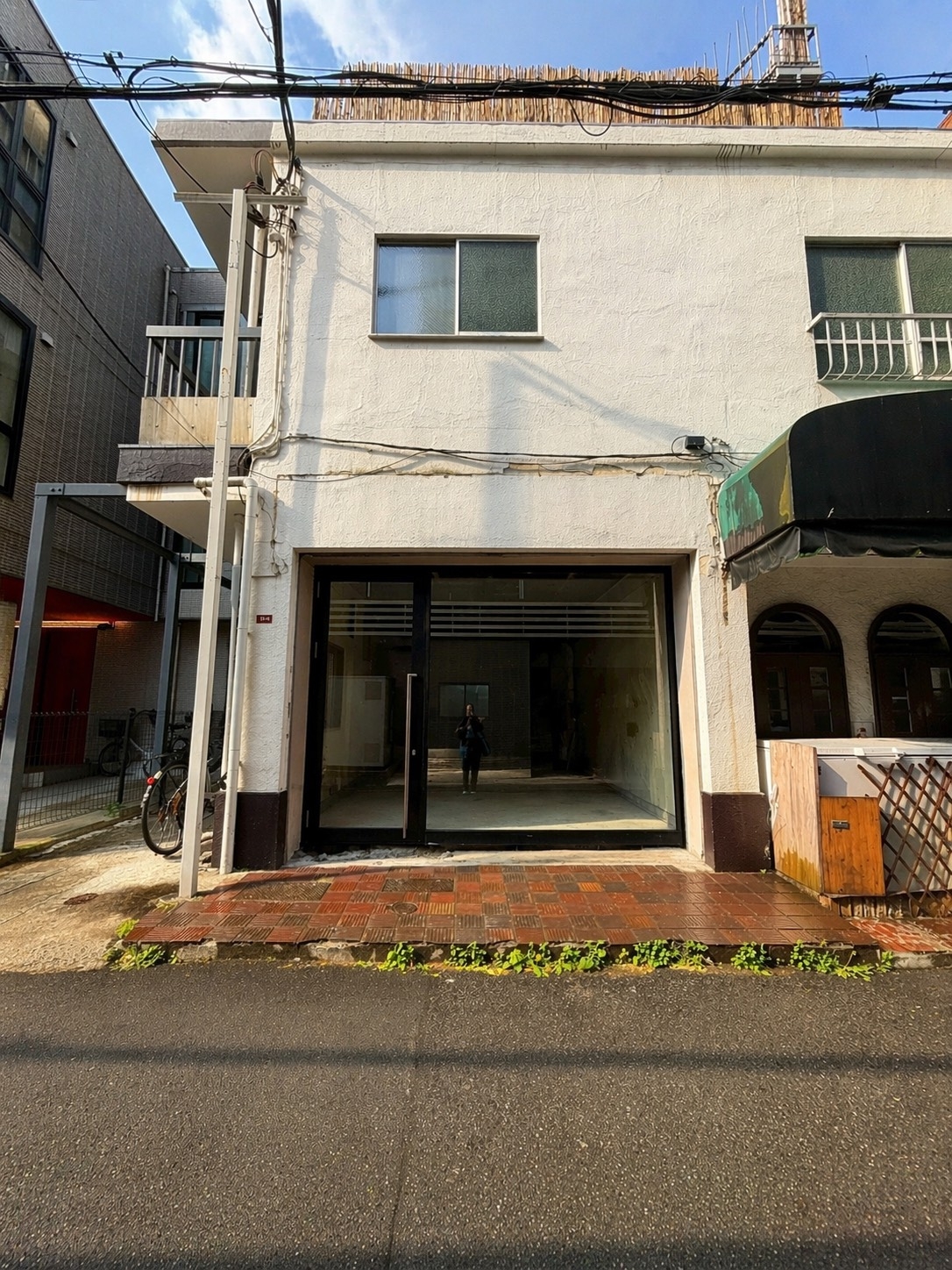 荻窪（11.35坪）の店舗物件画像 外観・内観1