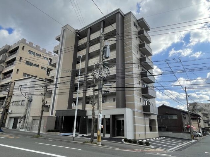 九州工大前（18.18坪）の店舗物件画像 外観・内観1