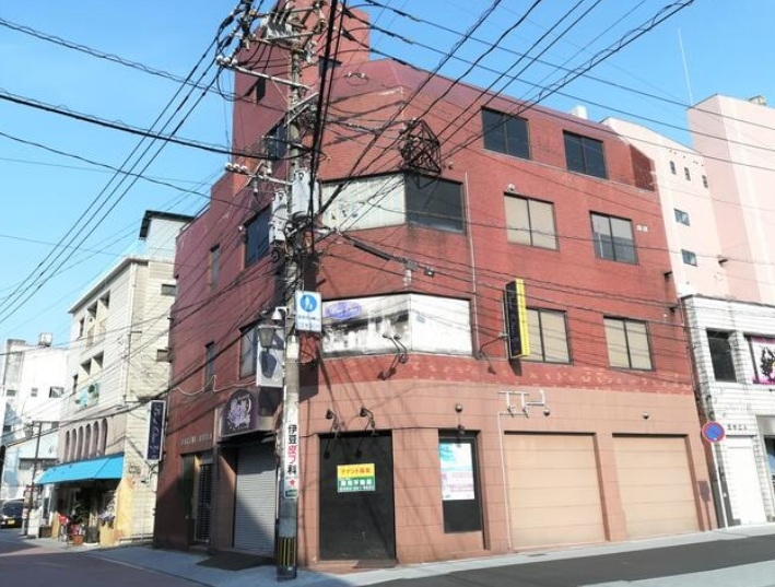 黒崎（31.49坪）の店舗物件画像 外観・内観1
